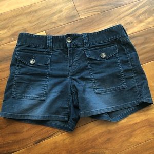 1969 Gap navy corduroy shorts- size 4